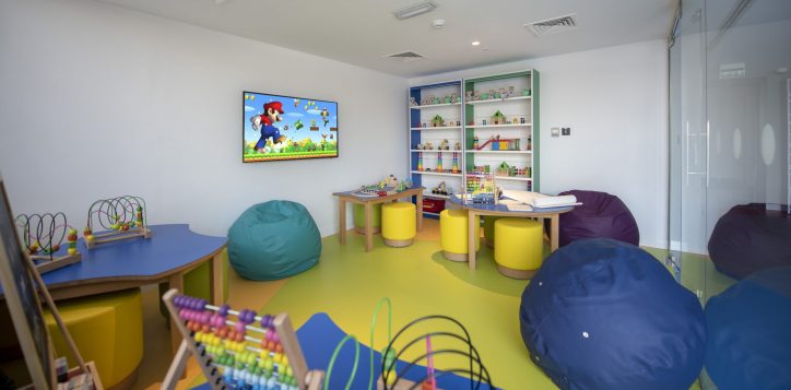 kids-play-area-2